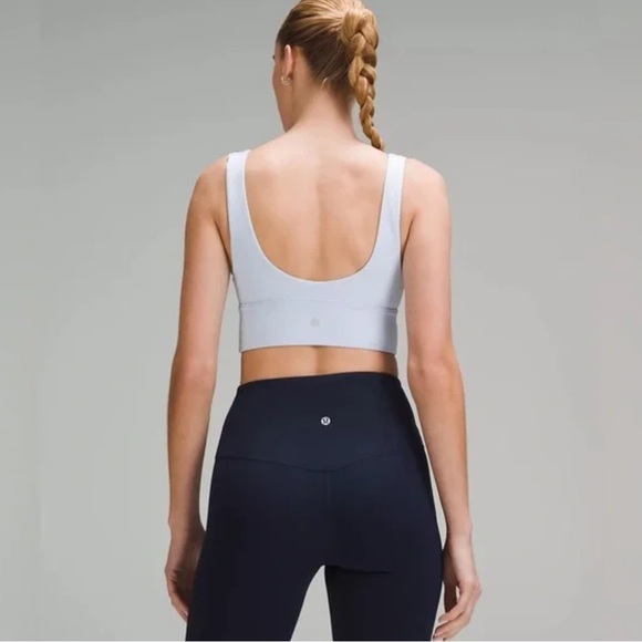 NWOT lululemon Align™ V-Neck Bra Light Support, A/B Cup, Windmill - Picture 2 of 5